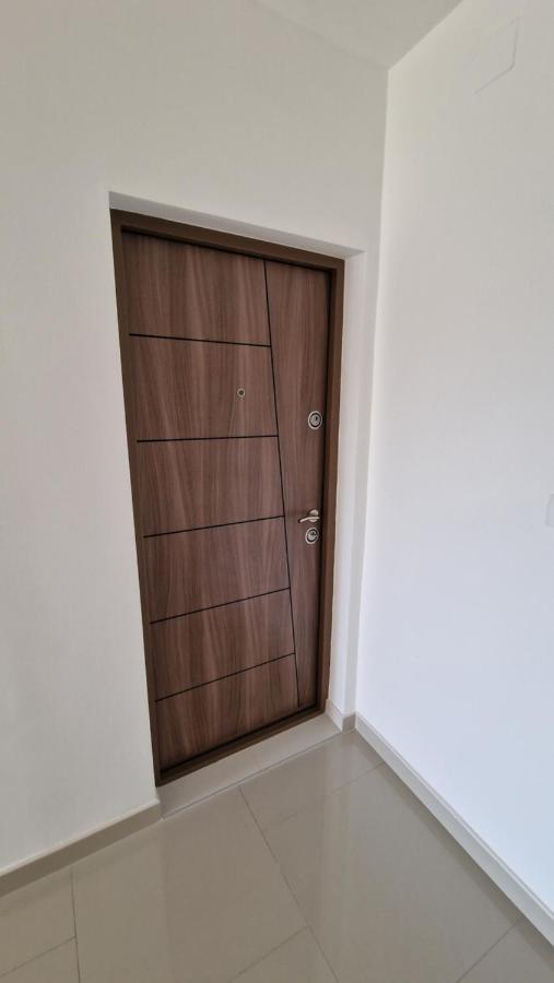 Apartman Tolosi 2 Appartement Podgorica Buitenkant foto